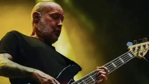 Autoridades divulgam detalhes sobre a morte de Sam Rivers, baixista do Limp Bizkit